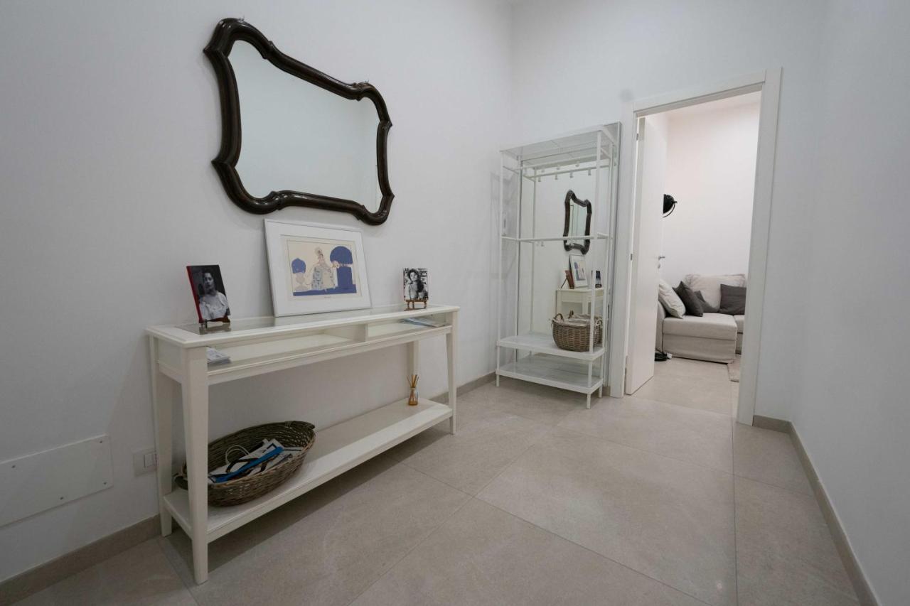 Gramsci Luxury Apartment By Dimorra Naples Luaran gambar